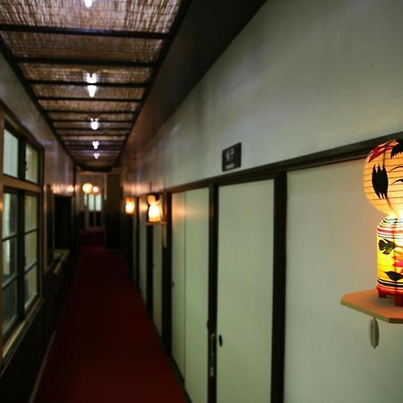 Готель Nurukawa Onsen Hirakawa Екстер'єр фото
